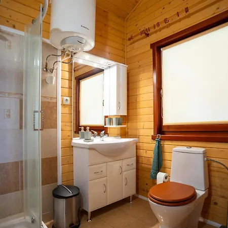 Bibe Vendeghaz * Mónosbél